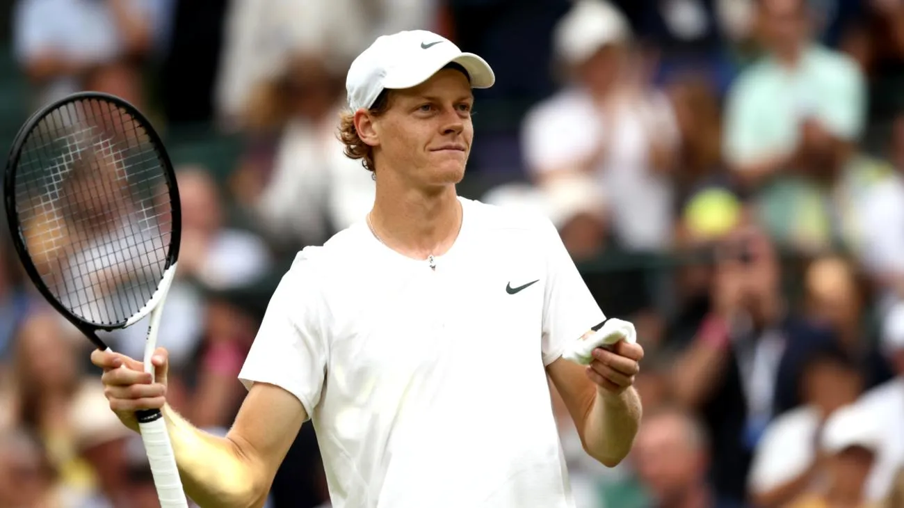 Perché tutti stanno cercando Jannik Sinner su Google: la vittoria che può cambiare la storia del tennis italiano 2025-10-31T19:37:00.902Z"